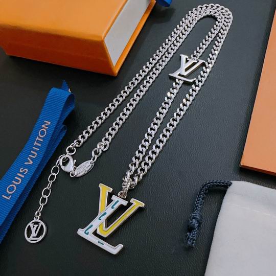 LV Necklace 11lyh363